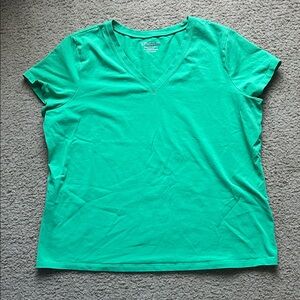 Chico's Green V-Neck Short Sleeve Top